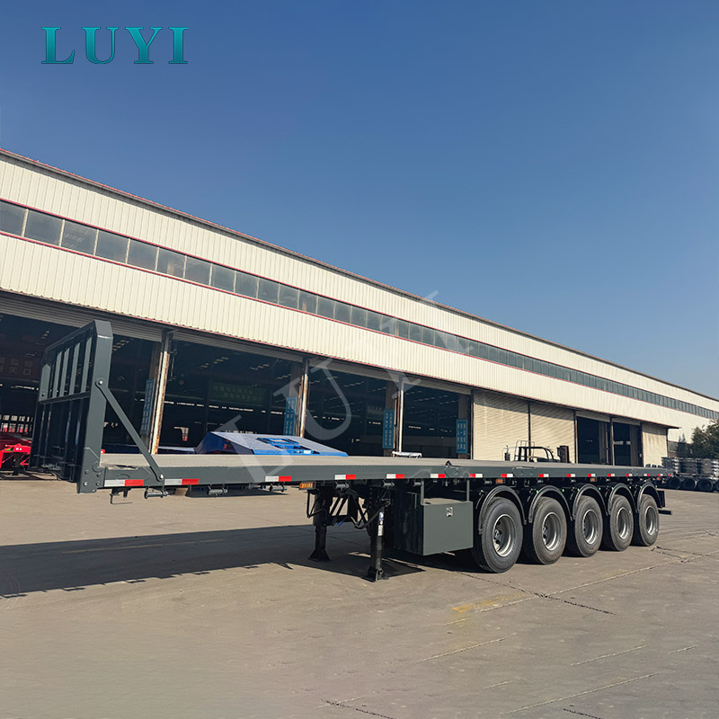 13,6M containertransport 5-axlad semitrailer med flak