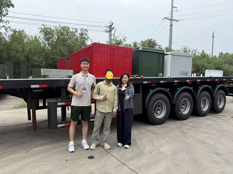 Turkmenistan-kunder besöker Luyi Factory, med fokus på 3-axliga semitrailers baktill och visar avsikt att samarbeta