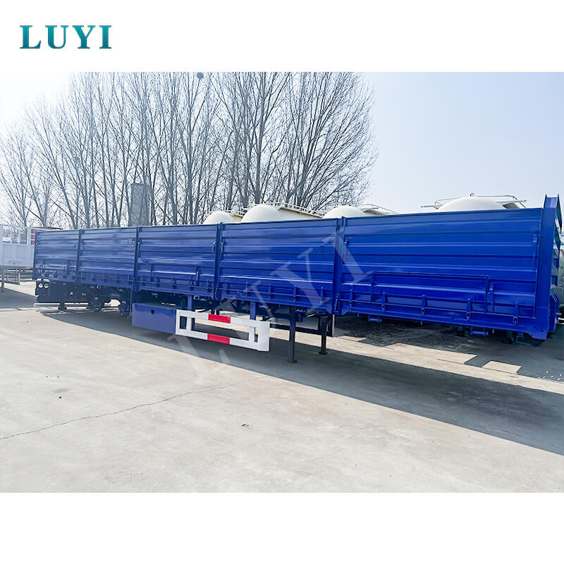 Luyi 3-axlig löstagbar sidopanel semitrailer levererad framgångsrikt till Zambia, vilket fördjupar Kina-Afrika logistiksamarbete