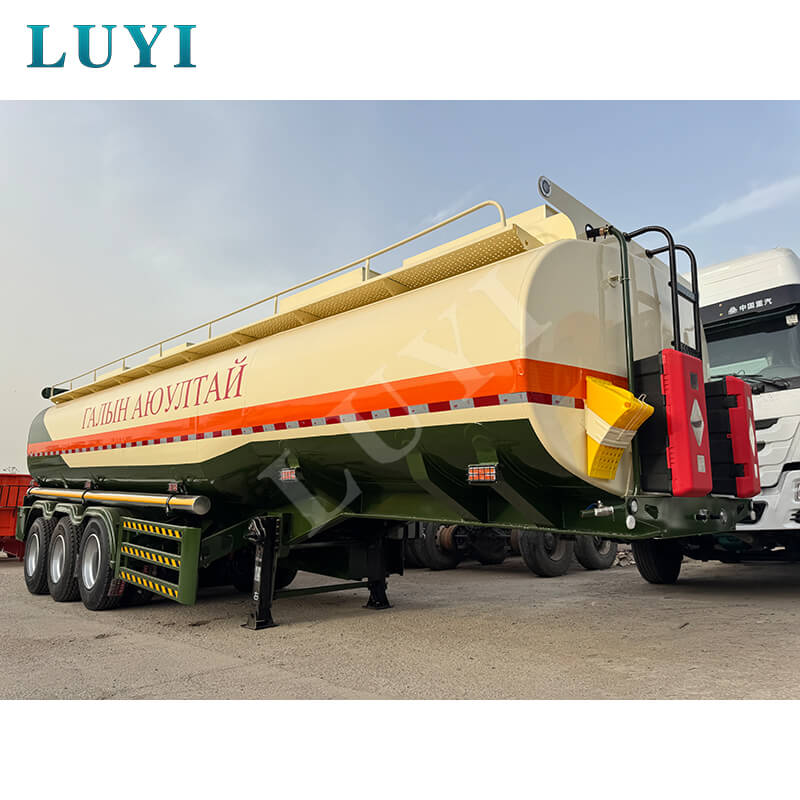 Anpassade 3-axliga semitrailers för oljetankar skickas till Mauretanien för att stärka säkerhetslinjen för energitransport