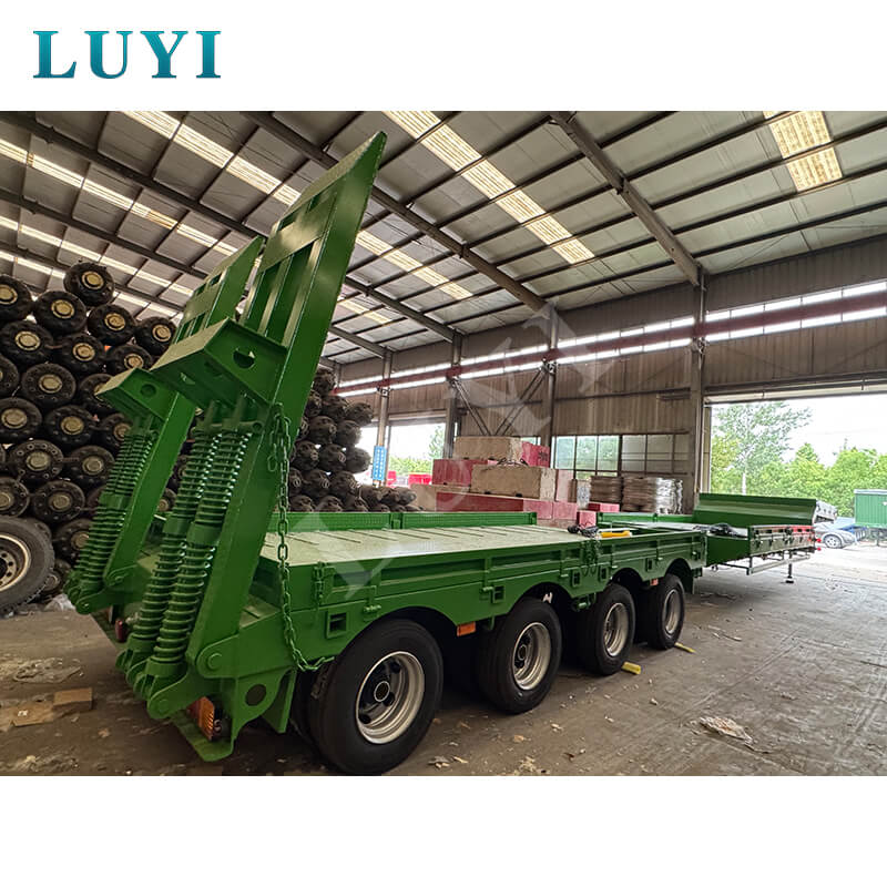 Luyi 4-axlade lågbädds semitrailers skickas till Ecuador, vilket möjliggör tung transport för infrastruktur i Sydamerika