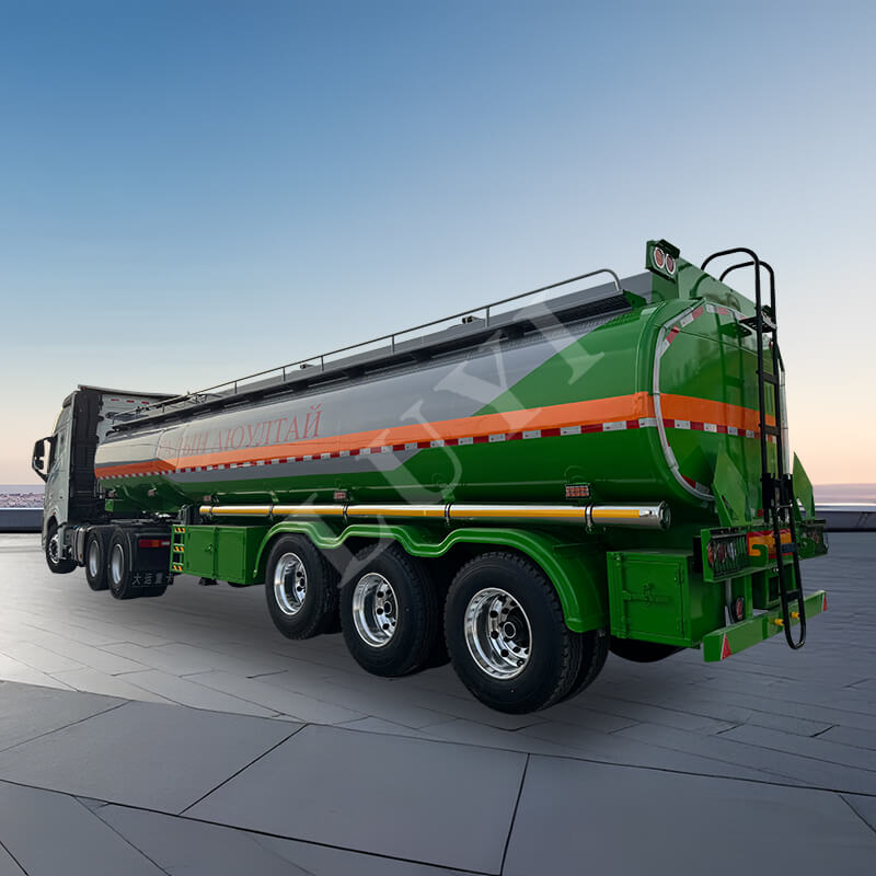 40 kubikmeter 45 kubikmeter 3-axlad oljetanksläp