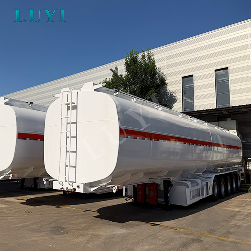 70 000L 5-axlad bränsletank semitrailer med flera fack