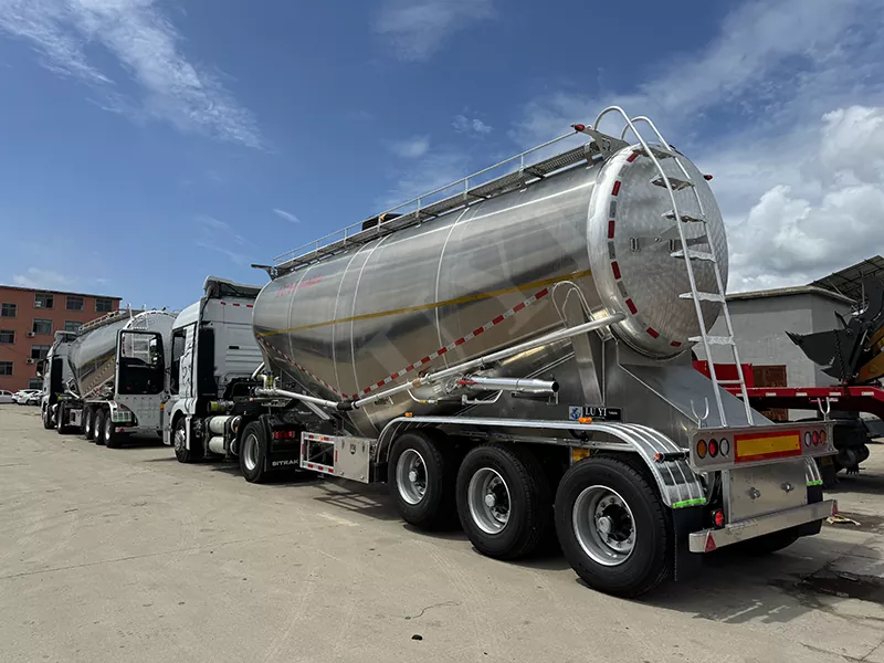 Cementtransporthalvagare