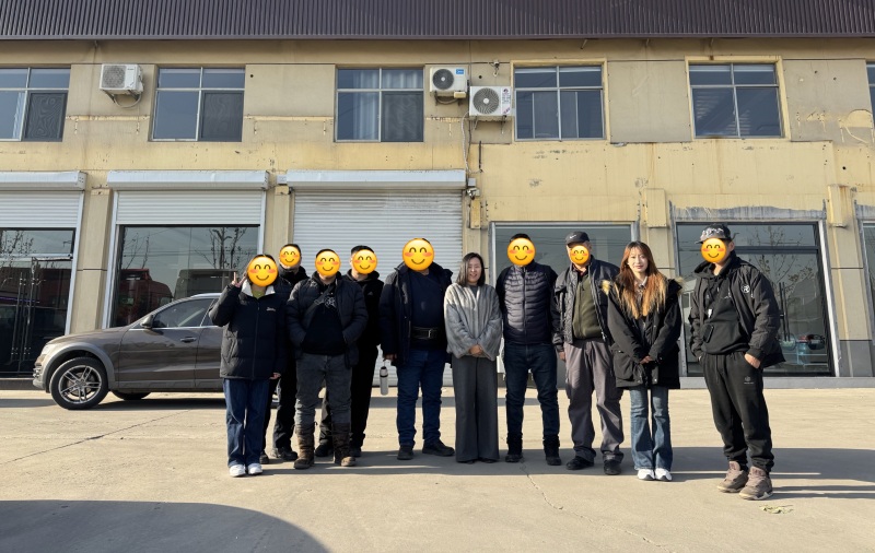 Hur LUYI hjälpte en logistikgrupp i Kazakstan att uppgradera gränsöverskridande godstransport med 5 anpassade sidoväggsvagnar Hur LUYI hjälpte en logistikgrupp i Kazakstan att uppgradera gränsöverskridande godstransport med 5 anpassade sidoväggsvagnar