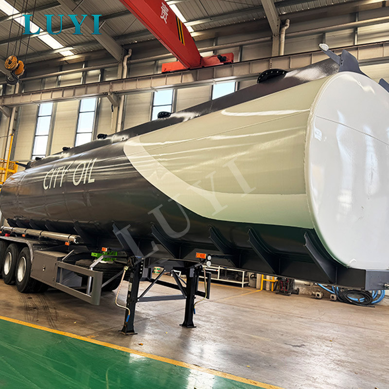 LUYI fabrikspris 3-axlig 40 000-liters oljetank semitrailer